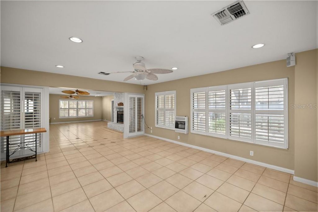 4817 Riverside Drive , Yankeetown, FL 34498 Photo