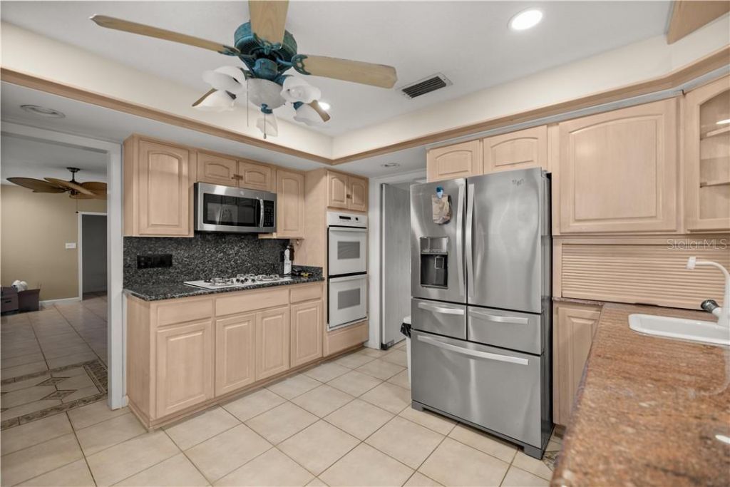 4817 Riverside Drive , Yankeetown, FL 34498 Photo