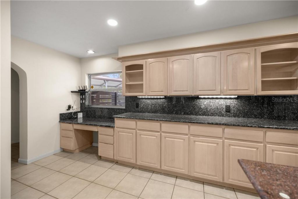 4817 Riverside Drive , Yankeetown, FL 34498 Photo