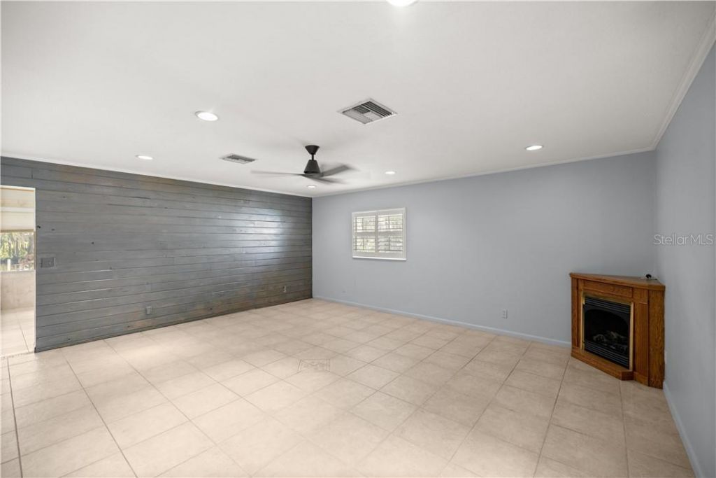 4817 Riverside Drive , Yankeetown, FL 34498 Photo