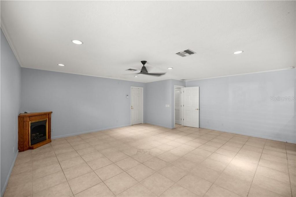 4817 Riverside Drive , Yankeetown, FL 34498 Photo