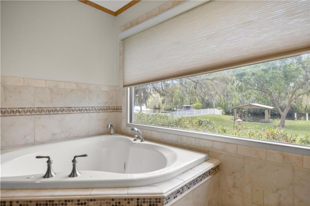 4817 Riverside Drive , Yankeetown, FL 34498 Photo