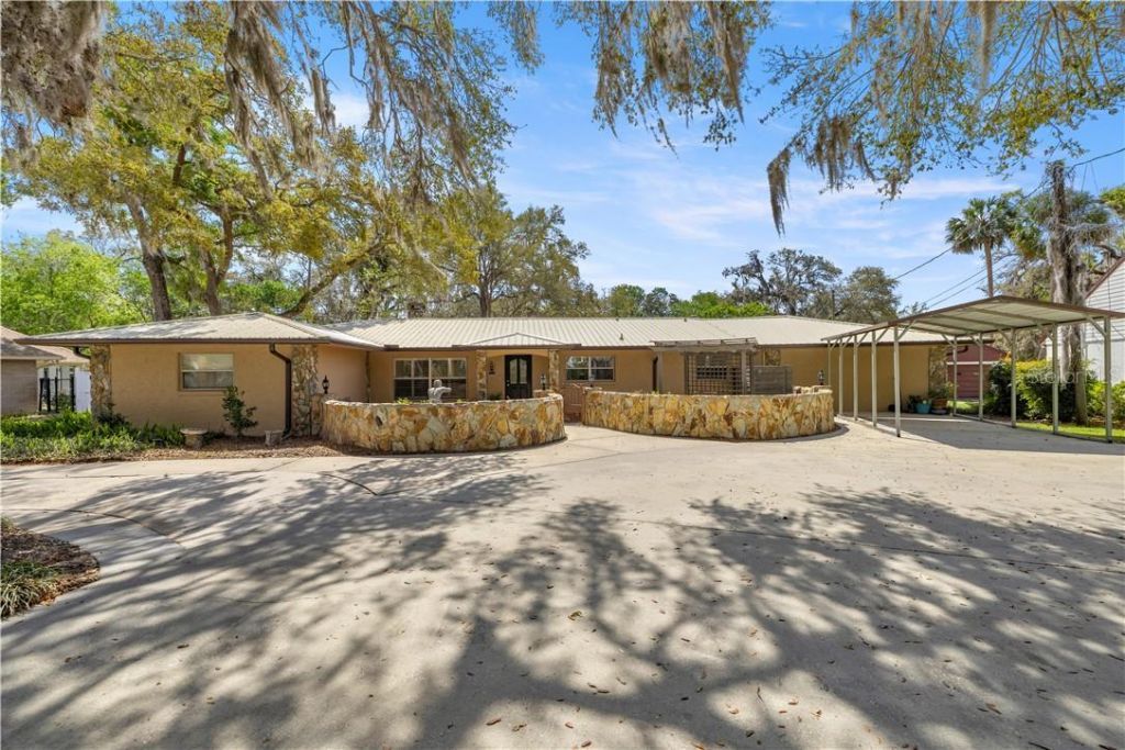 4817 Riverside Drive , Yankeetown, FL 34498 Photo