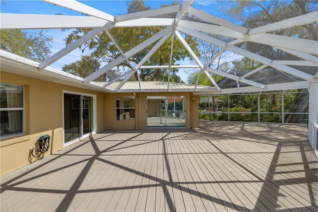 4817 Riverside Drive , Yankeetown, FL 34498 Photo