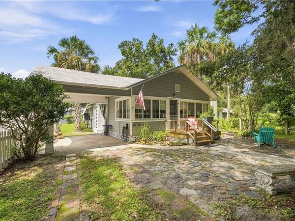 6104 Riverside DRIVE , Yankeetown, FL 34498