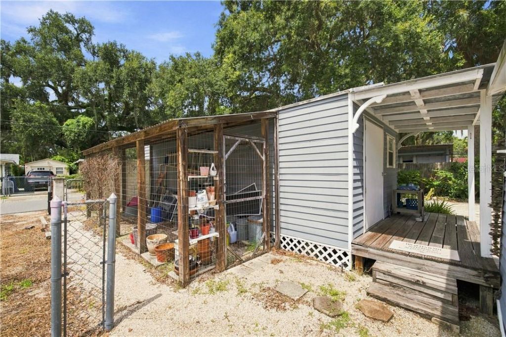 6104 Riverside Drive , Yankeetown, FL 34498 Photo