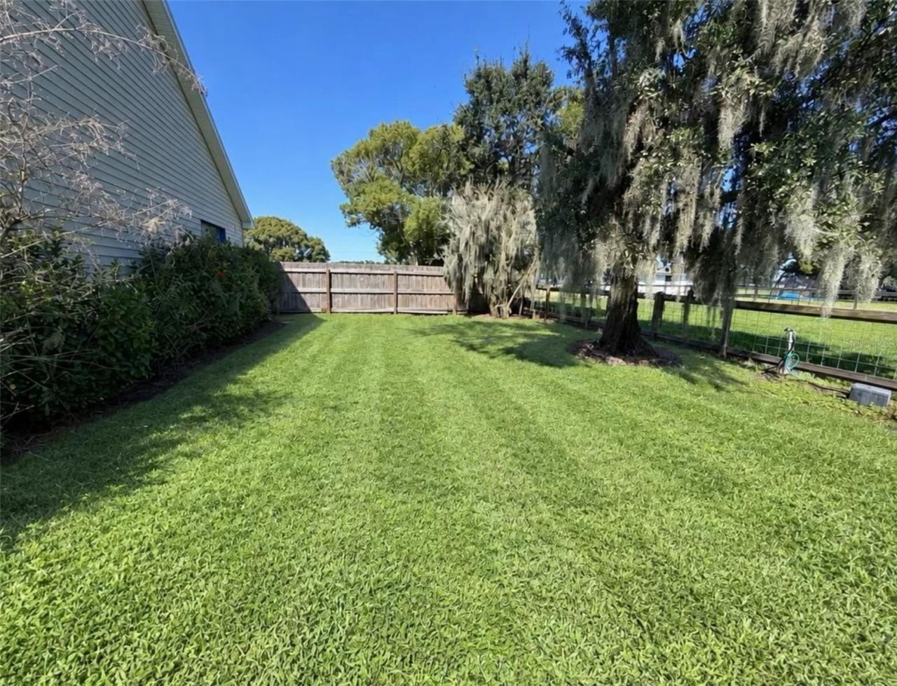 1301 Colson Road, Plant City, FL 33567 Photo