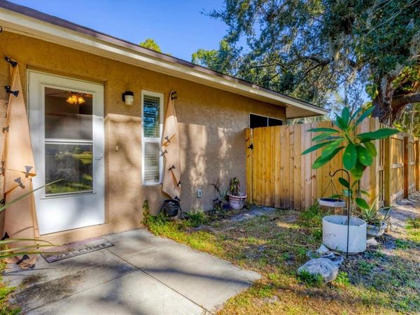 2703 FOREST KNOLL DRIVE , Unit B, SARASOTA, FL 34232