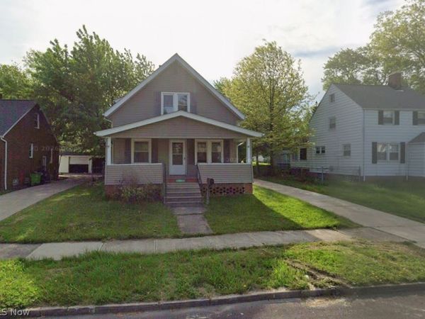 821 E 236th Street , Euclid, OH 44123