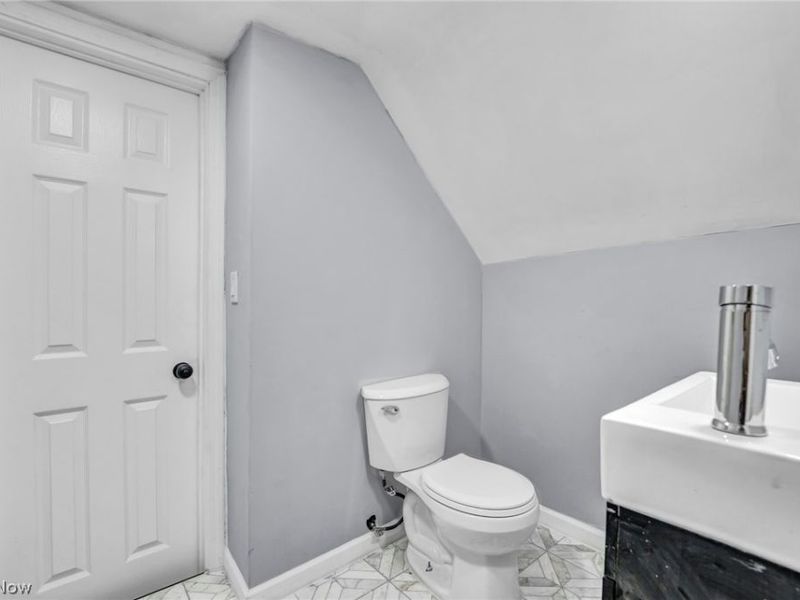 11508 Ablewhite Avenue, Cleveland, OH 44108 Photo 29