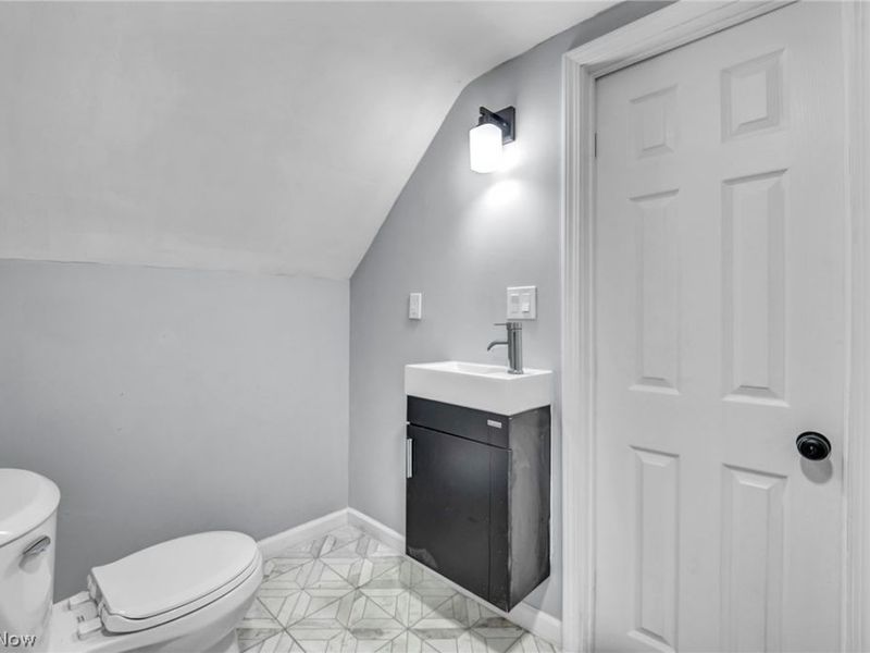 11508 Ablewhite Avenue, Cleveland, OH 44108 Photo 31