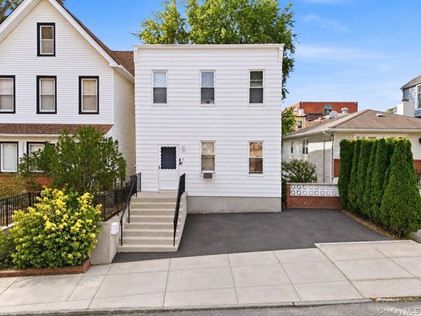 12 Edgewood Avenue , Yonkers, NY 10704