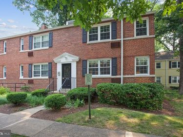 209 N TRENTON STREET , Unit 209-3, ARLINGTON, VA 22203