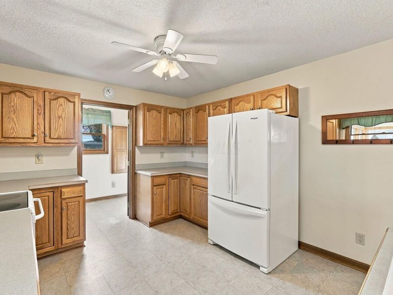 9240 Stoudertown Road NW, Baltimore, OH 43105 Photo 19
