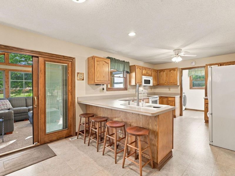 9240 Stoudertown Road NW, Baltimore, OH 43105 Photo 21