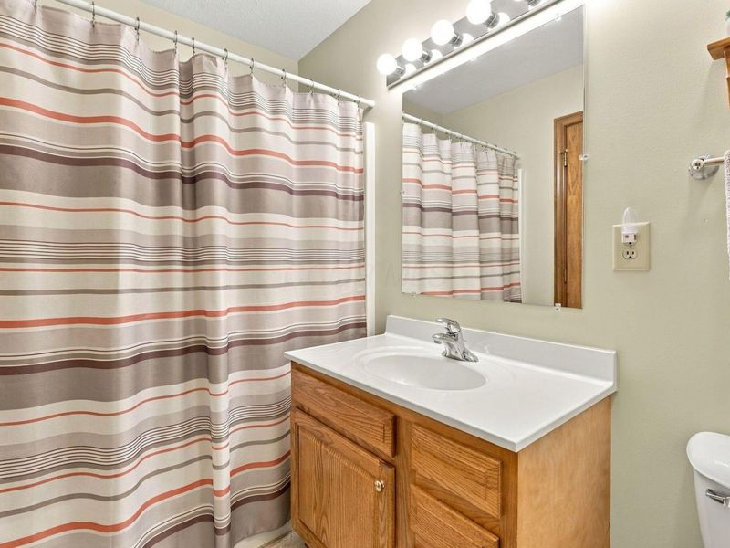 9240 Stoudertown Road NW, Baltimore, OH 43105 Photo 39