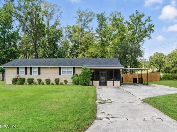 706 ESTATES COVE Road, Jacksonville, FL 32221