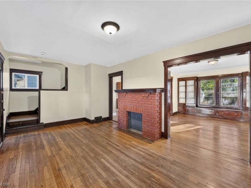 3341 W 99th Street, Cleveland, OH 44102 Photo 2
