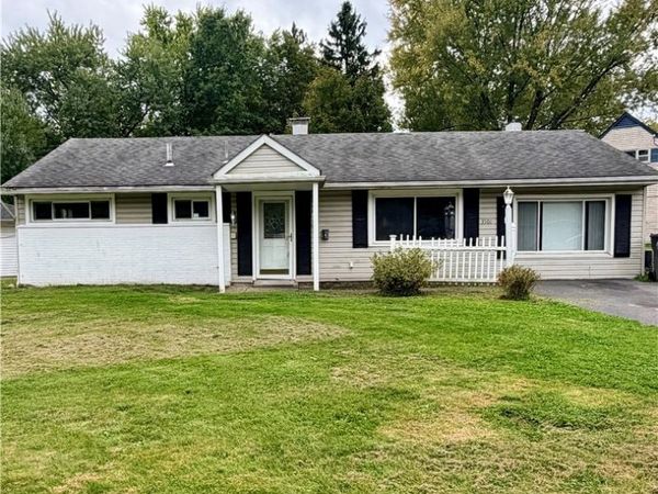 3501 Champlain Avenue , Youngstown, OH 44502