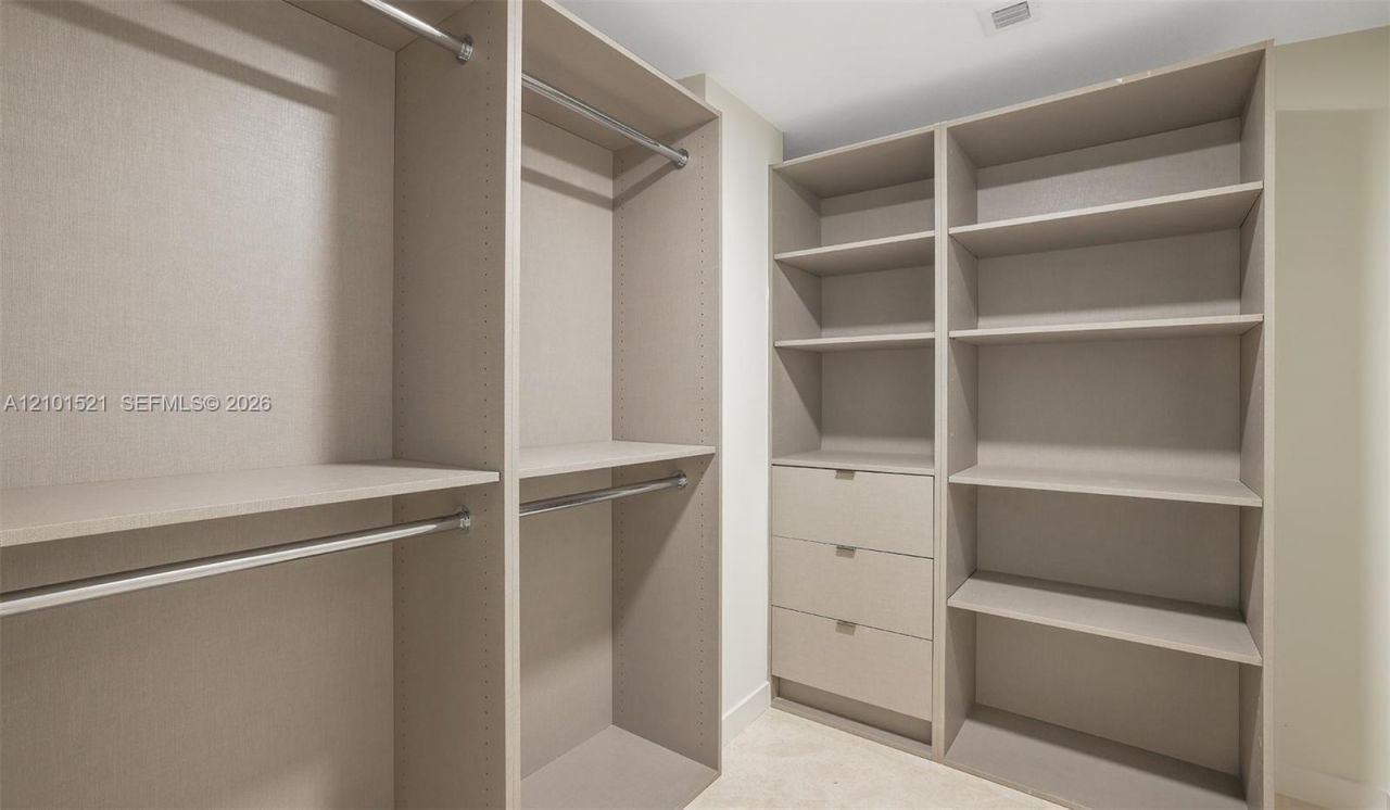 1508 Bay Rd , Unit N0515, Miami Beach, FL 33139 Photo