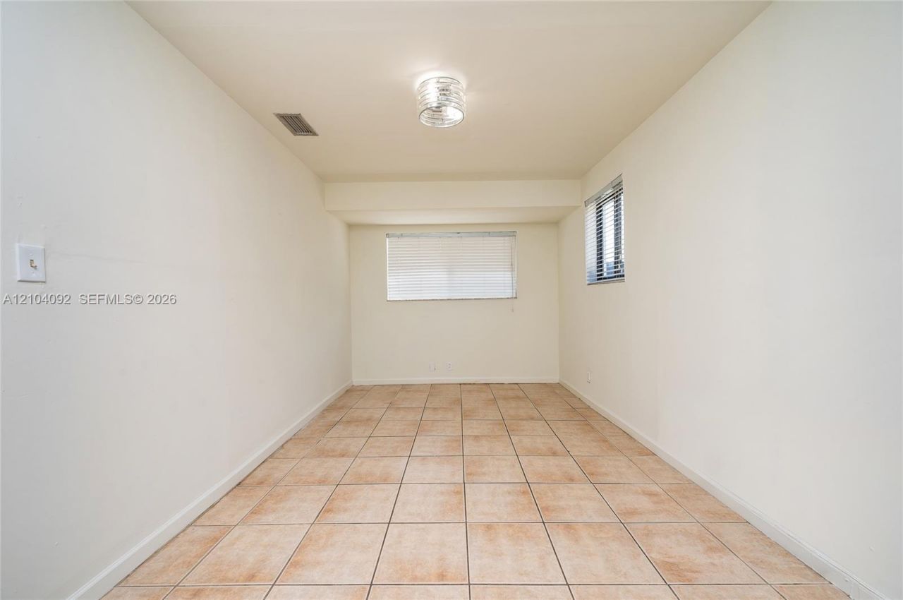 10455 SW 43rd Ter , Miami, FL 33165 Photo
