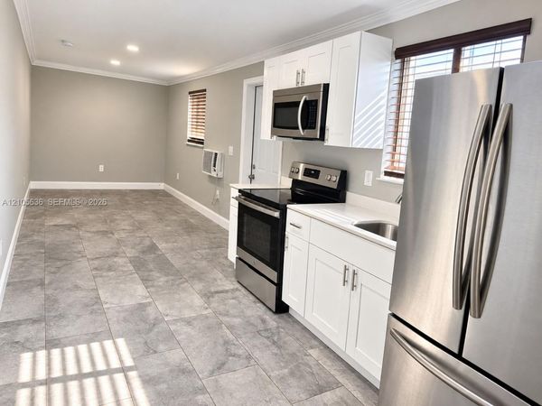 4641 SW 25th St , Unit B, West Park, FL 33023