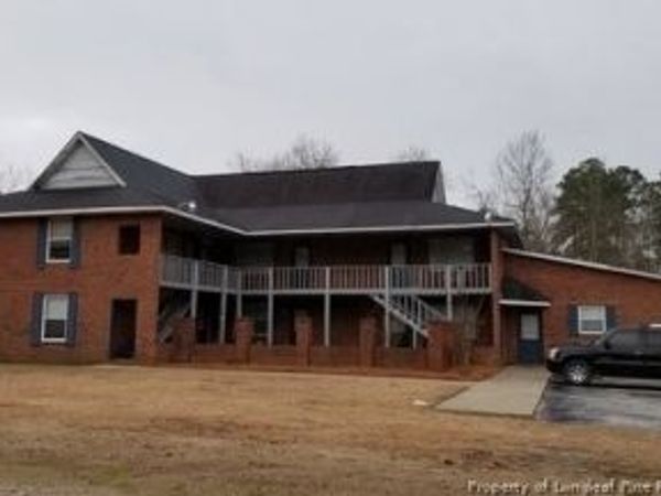 700 N Roberts Avenue, Unit 202 C, Lumberton, NC 28358