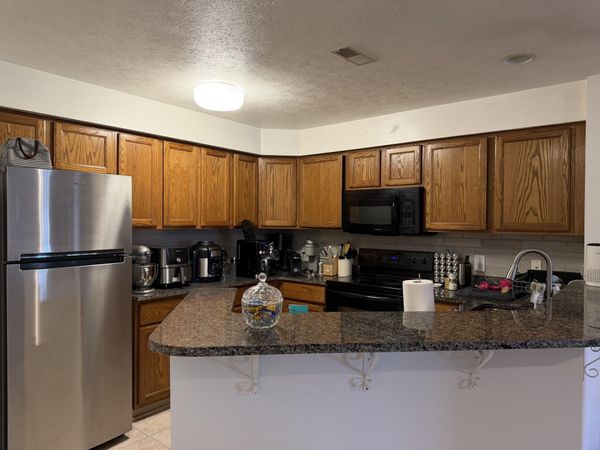 1608 Oakfield Drive, Ann Arbor, MI 48108