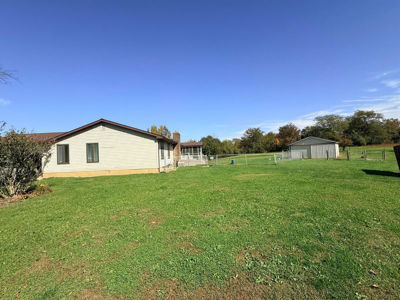 7083 State Route 188, Circleville, OH 43113 Photo 11