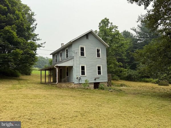 21167 COLES VALLEY ROAD , ROBERTSDALE, PA 16674