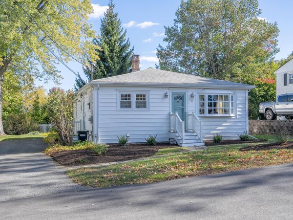16 Hewey Street , Bangor, ME 04401