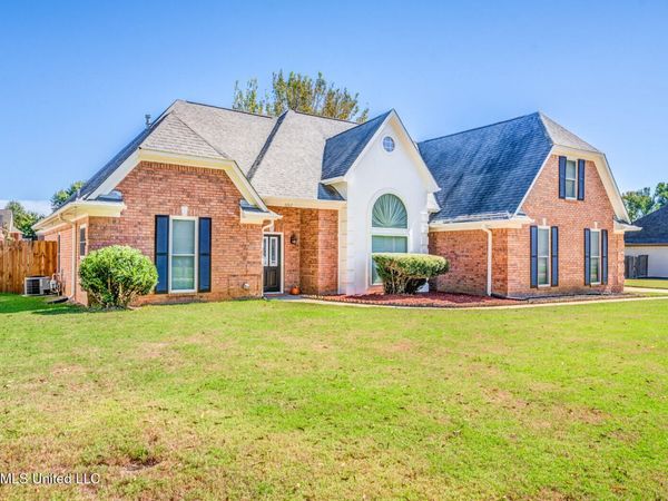 6382 Darren Drive, Olive Branch, MS 38654