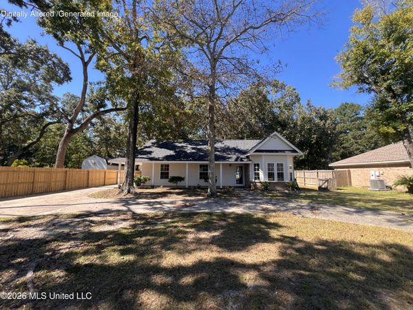 2621 Beachview Drive, Ocean Springs, MS 39564