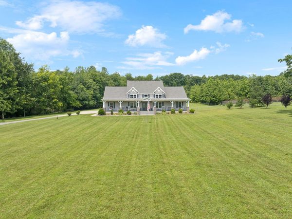 6322 Jim Cummings Hwy , Bradyville, TN 37026