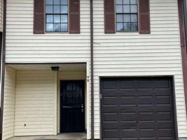 1111 Pine Tree Trail, College Park, GA 30349