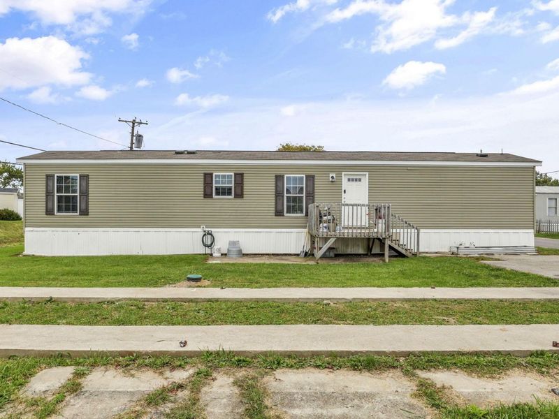 10694 E State Route 762, Unit 9M, Lockbourne, OH 43137 Photo 1