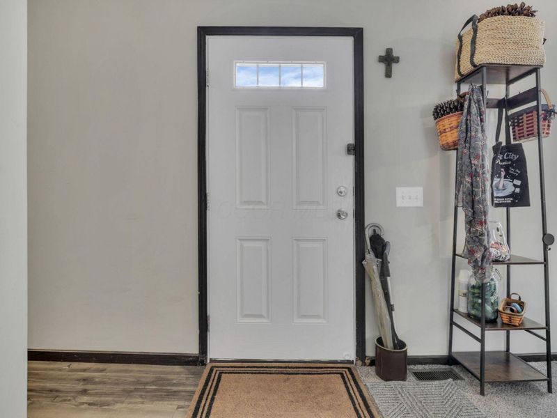 10694 E State Route 762, Unit 9M, Lockbourne, OH 43137 Photo 3