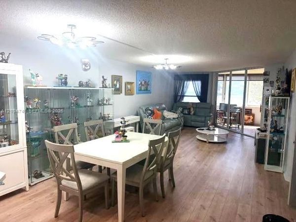 7523 Granville Dr, Unit 112, Tamarac, FL 33321