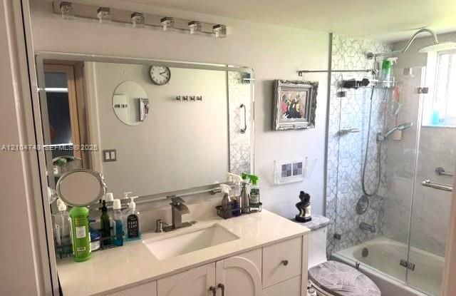 7523 Granville Dr, Unit 112, Tamarac, FL 33321 Photo