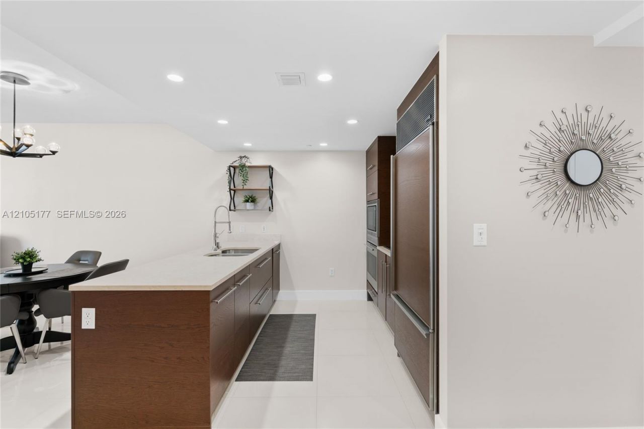 475 Brickell Ave, Unit 2414, Miami, FL 33131 Photo