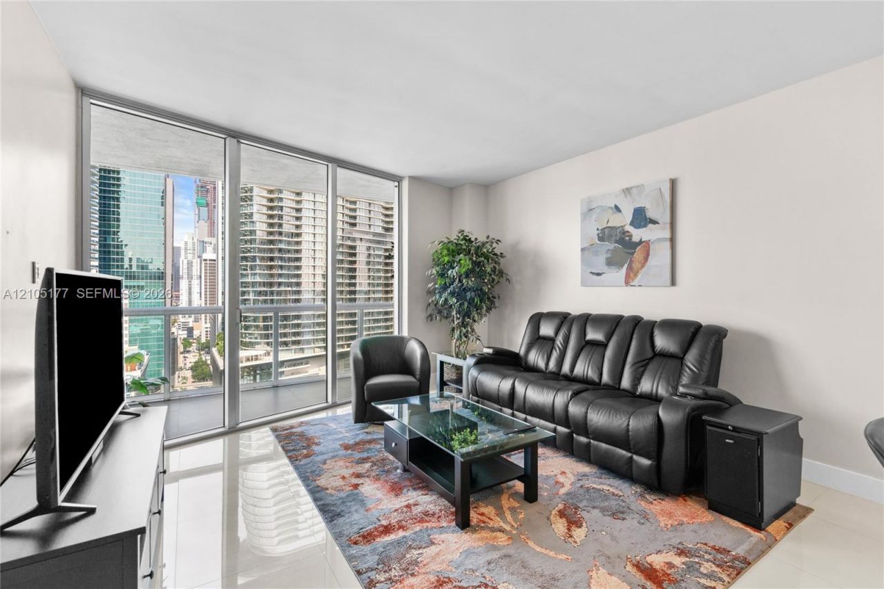 475 Brickell Ave, Unit 2414, Miami, FL 33131 Photo