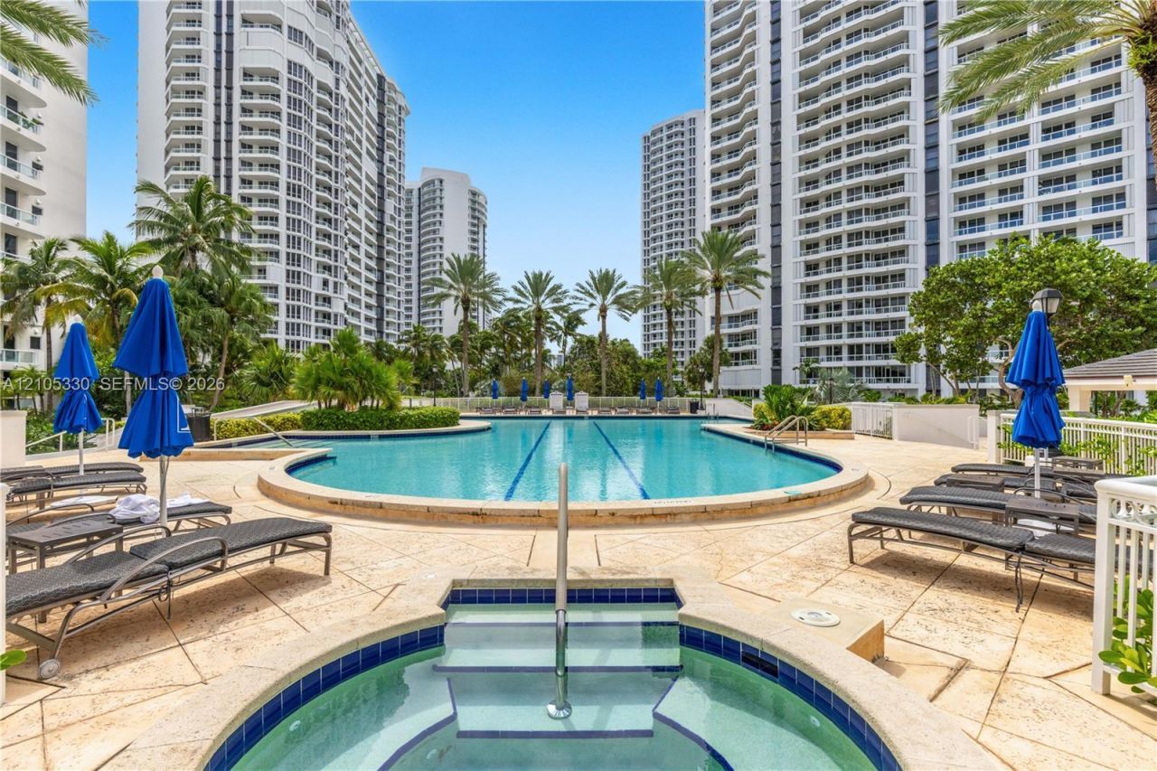 21205 Yacht Club Dr , Unit 304, Aventura, FL 33180 Photo