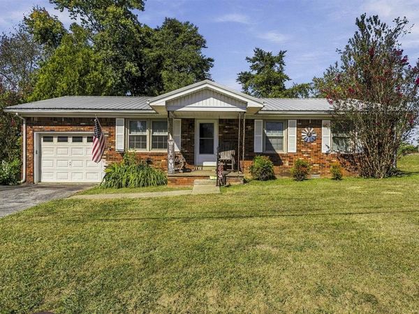 1002 N Broadway Street , Leitchfield, KY 42754