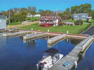34759 County Route 7 , Cape Vincent, NY 13618
