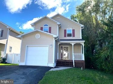 616 UPLAND STREET, POTTSTOWN, PA 19464