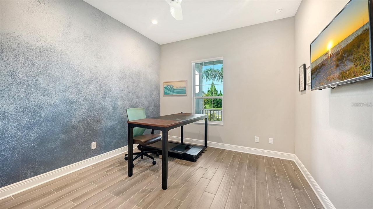 2566 Paradise Plum Drive, Sarasota, FL 34240 Photo