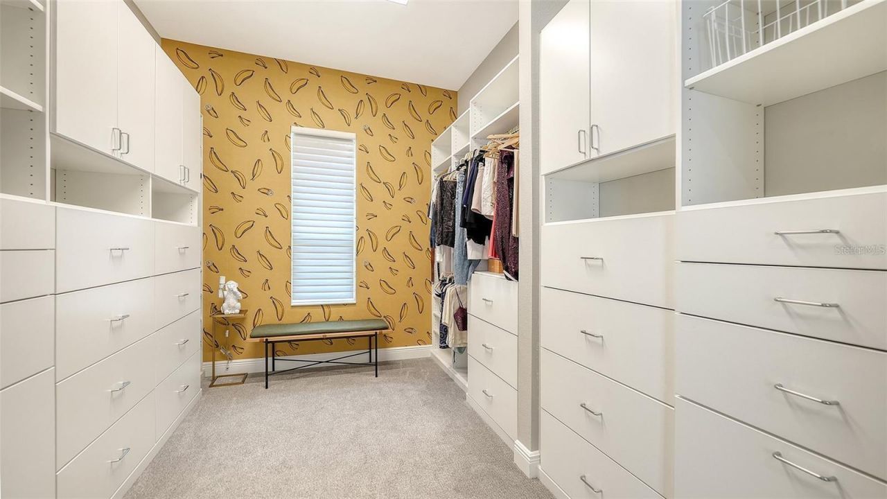 2566 Paradise Plum Drive, Sarasota, FL 34240 Photo