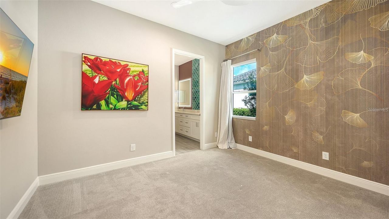 2566 Paradise Plum Drive, Sarasota, FL 34240 Photo