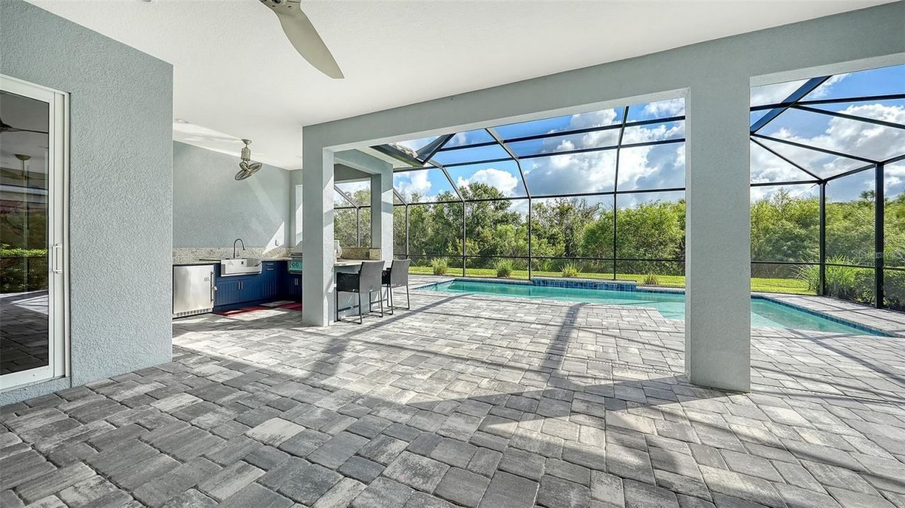 2566 Paradise Plum Drive, Sarasota, FL 34240 Photo