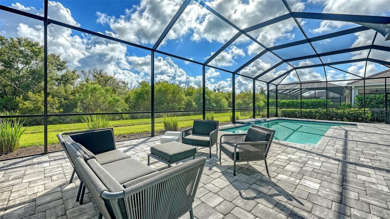 2566 Paradise Plum Drive, Sarasota, FL 34240 Photo